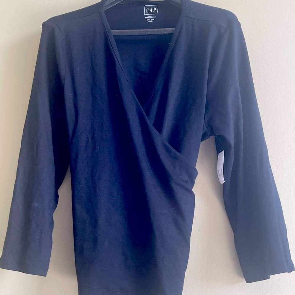 Gap high quality wrap tshirt